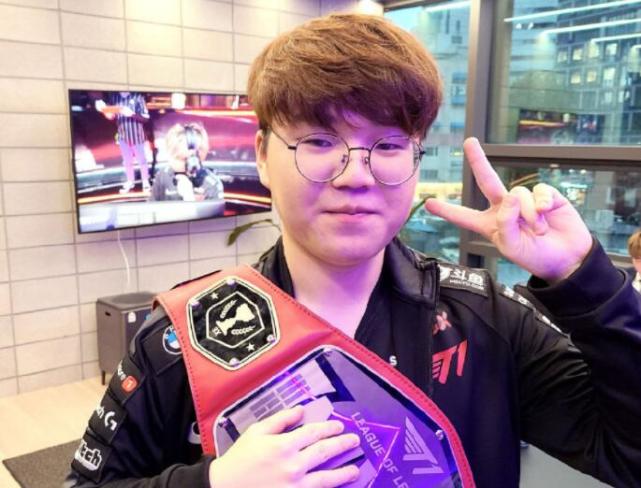 者的背后 者的背后